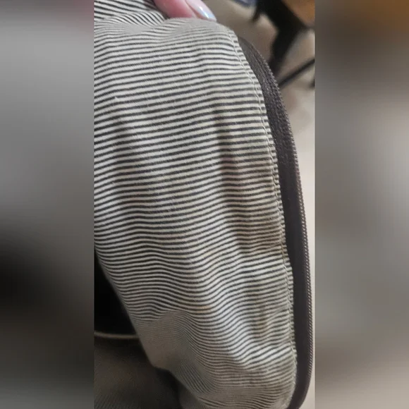 Volcom Satchel - Picture 4 of 4